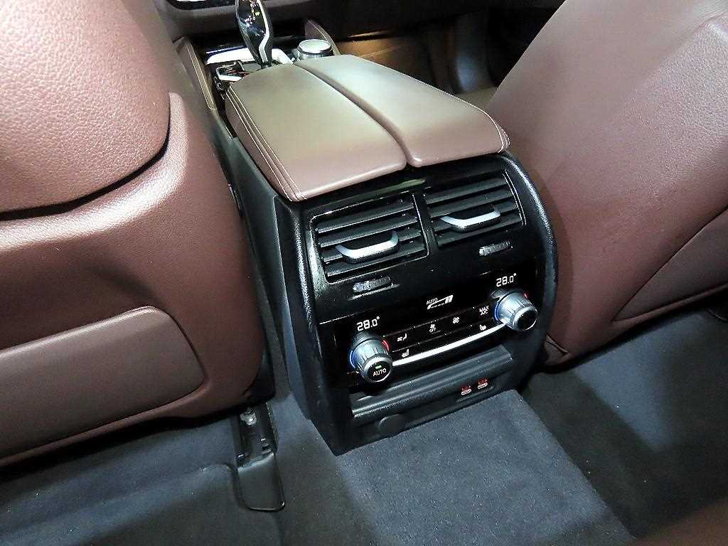 BMW 5 Series 2023 Blanco - Importación desde Corea - HF Imports Iquique - Foto 15