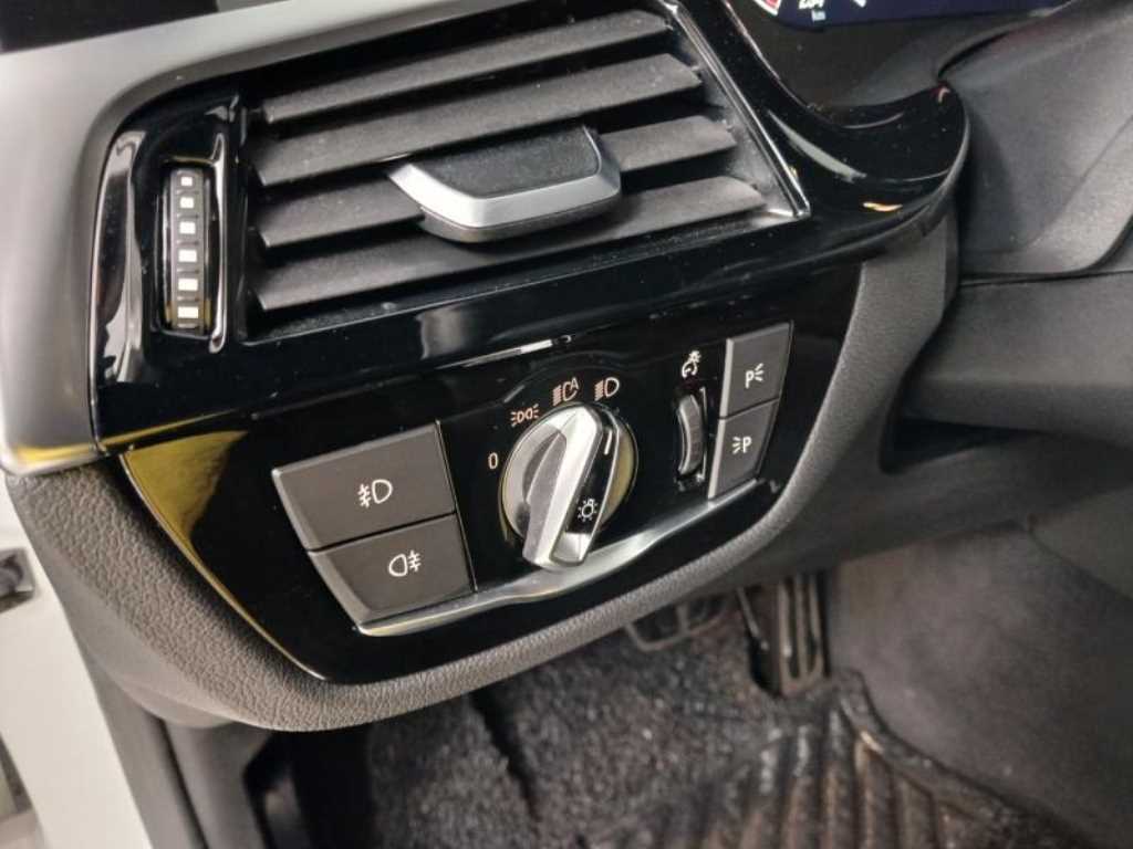 BMW 5 Series - Vista 9