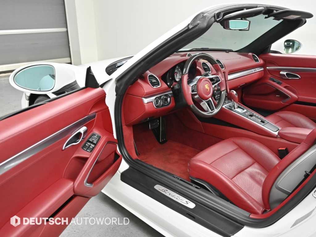 Porsche 718 - Vista 11