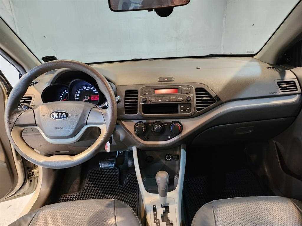 KIA Morning - Vista 8