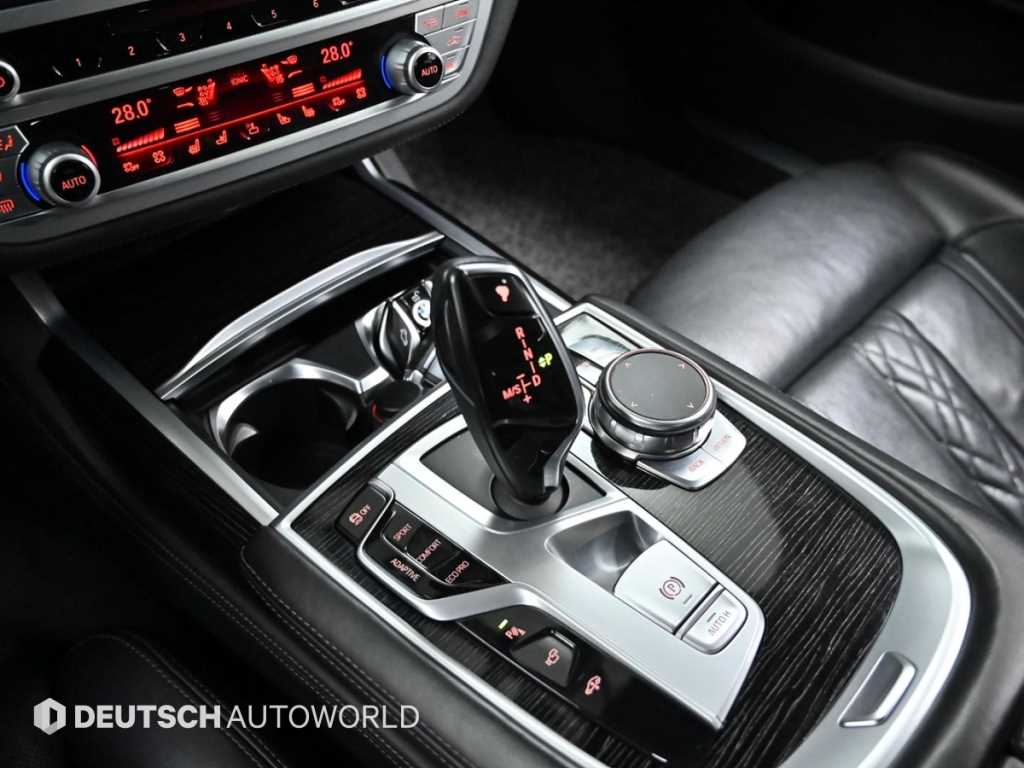 BMW 7 Series - Vista 9