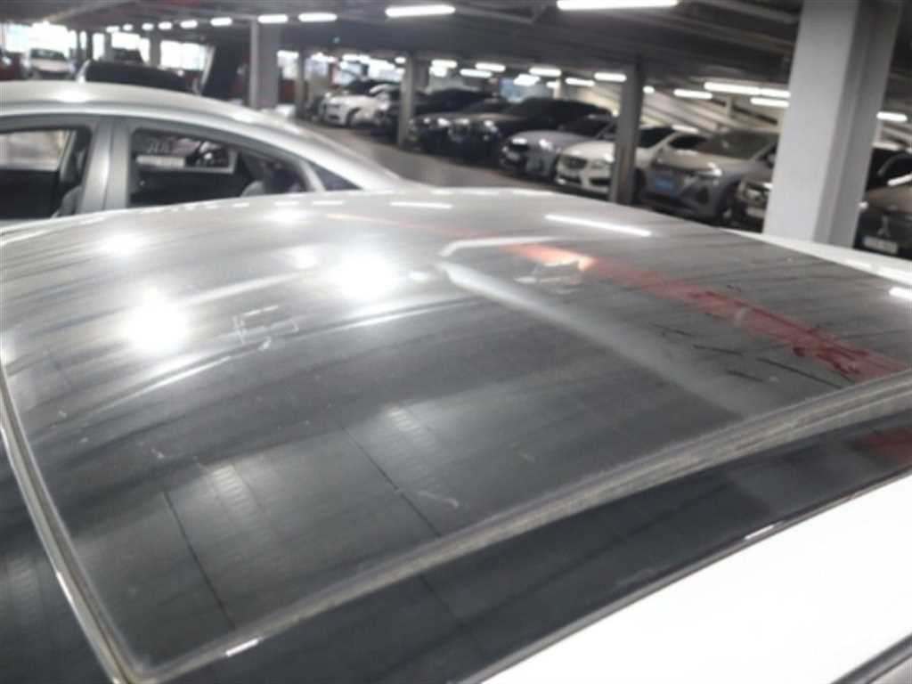 Volkswagen Golf - Vista 6