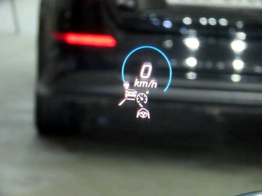 Mercedes Benz CLS Class - Vista 10