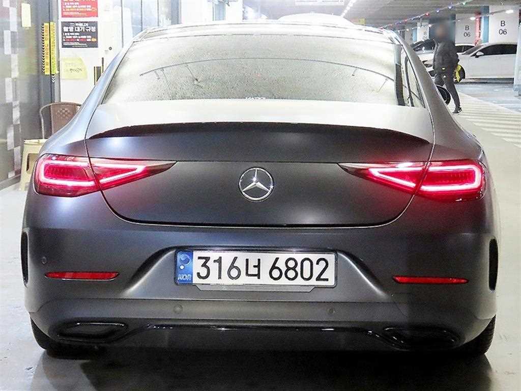 Mercedes Benz CLS Class - Vista 2