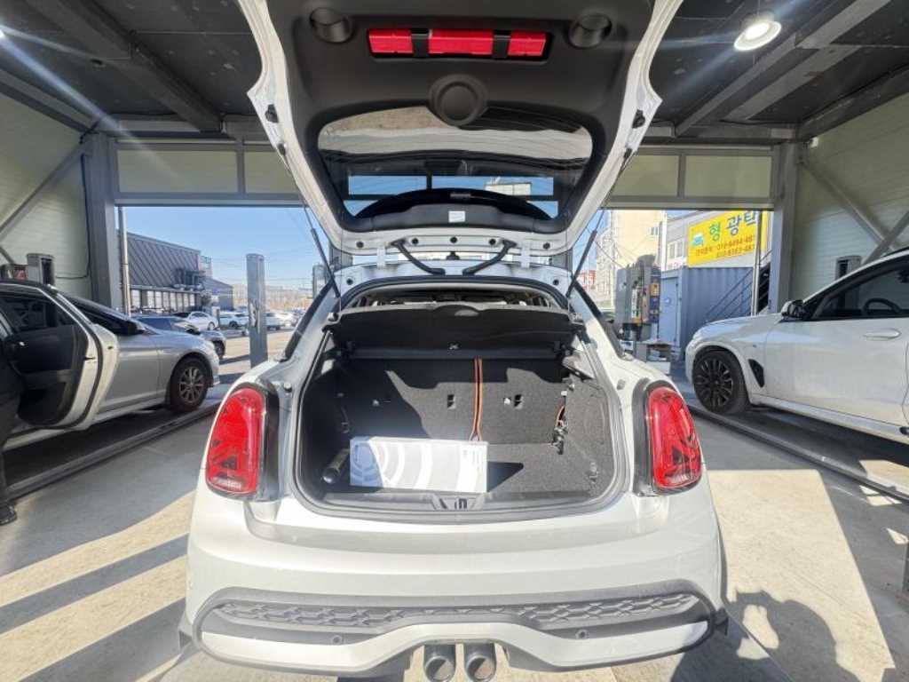 Mini Cooper - Vista 4