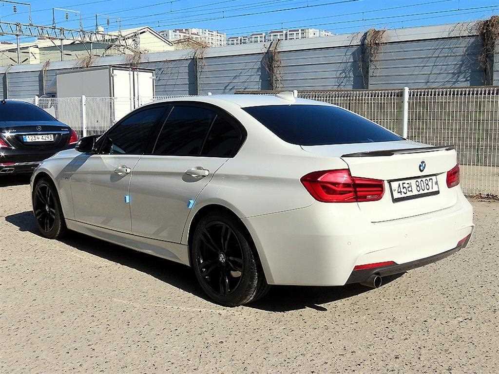 BMW 3 series - Vista 3
