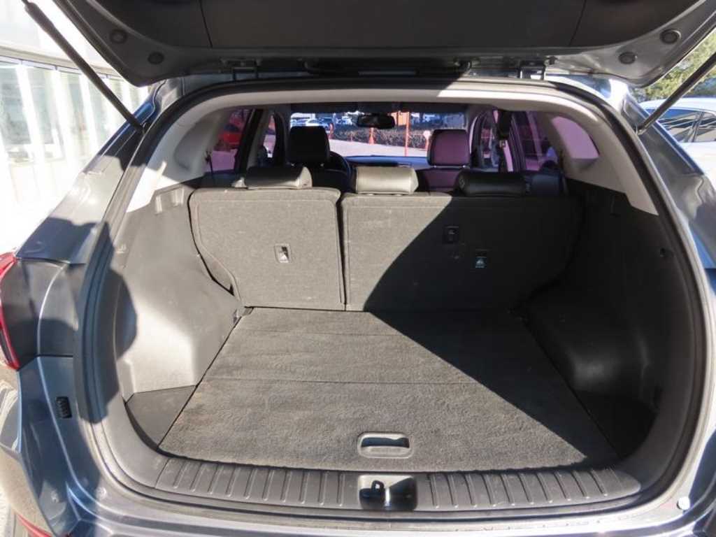 HYUNDAI Tucson - Vista 5