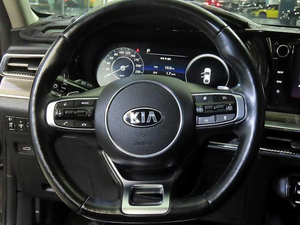 KIA K5 - Vista 8
