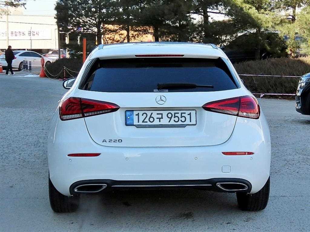 Mercedes Benz A Class - Vista 4