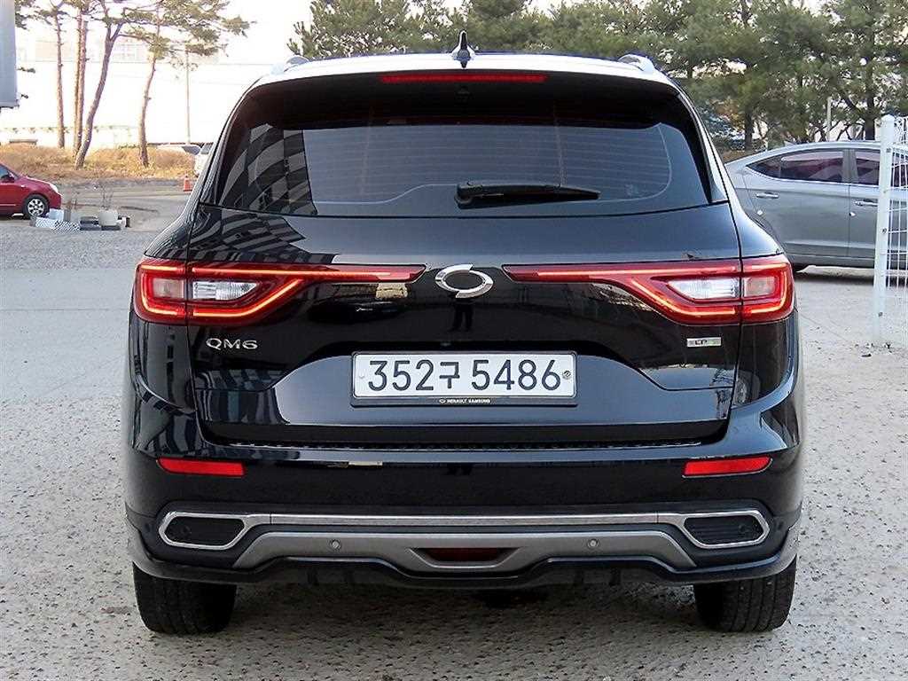 SAMSUNG QM6 - Vista 4