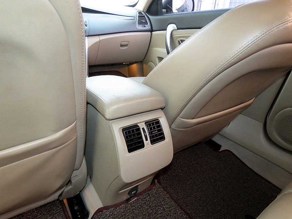 SAMSUNG SM5 2010 Blanco - Importación desde Corea - HF Imports Iquique - Foto 16