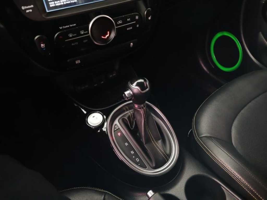 KIA Soul 2015 Azul - Importación desde Corea - HF Imports Iquique - Foto 13