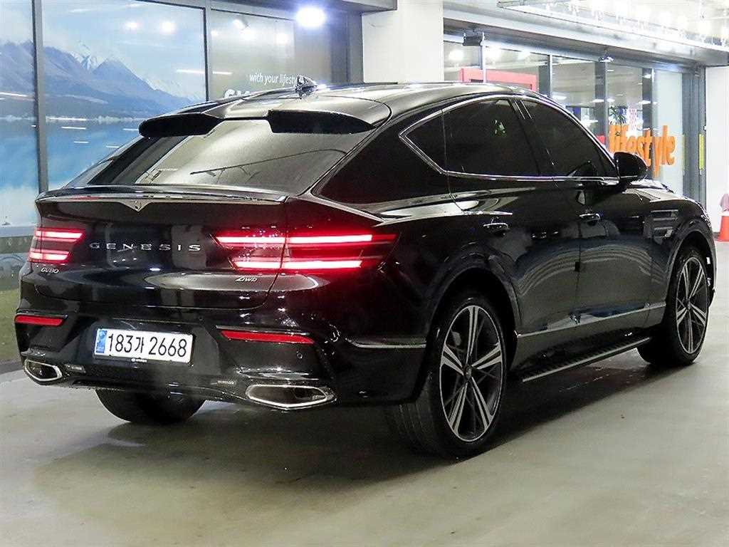 Genesis GV80 - Vista 4