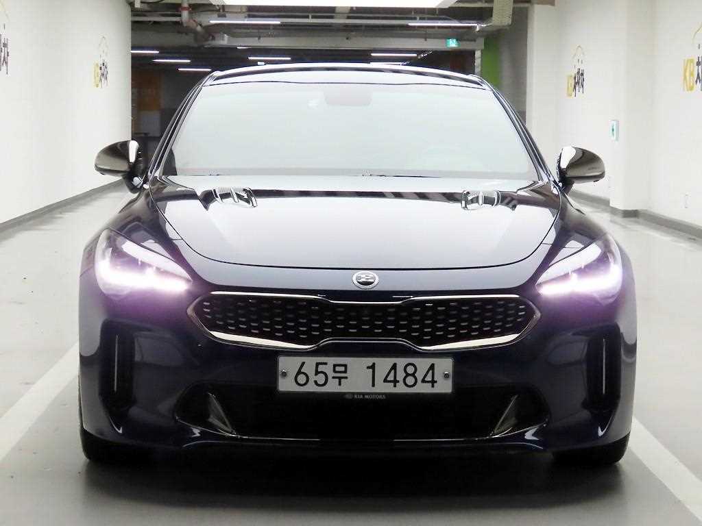 KIA Stinger 2018 Azul - Importación desde Corea - HF Imports Iquique - Foto 1