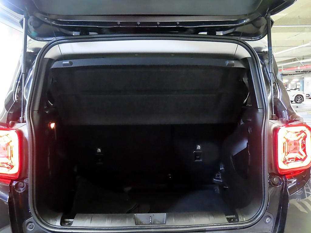 Jeep Renegade 2021 Negro - Importación desde Corea - HF Imports Iquique - Foto 18