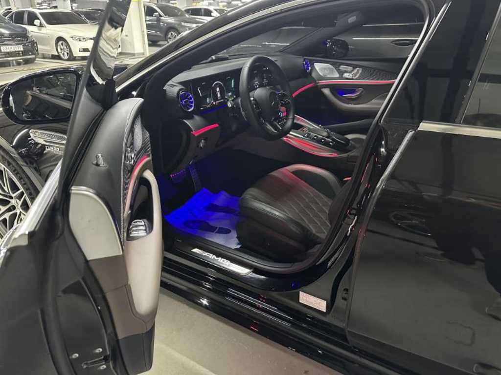 Mercedes Benz AMG GT - Vista 11