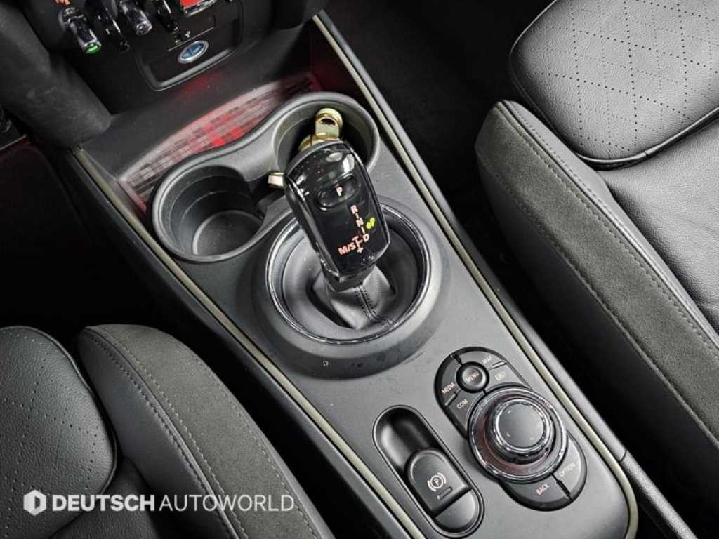 Mini Countryman - Vista 9