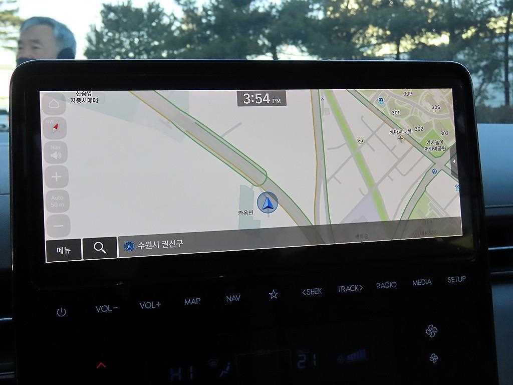 HYUNDAI Staria 2023 Blanco - Importación desde Corea - HF Imports Iquique - Foto 15