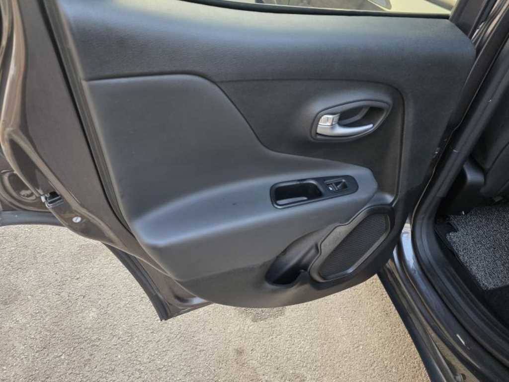 Jeep Renegade - Vista 6