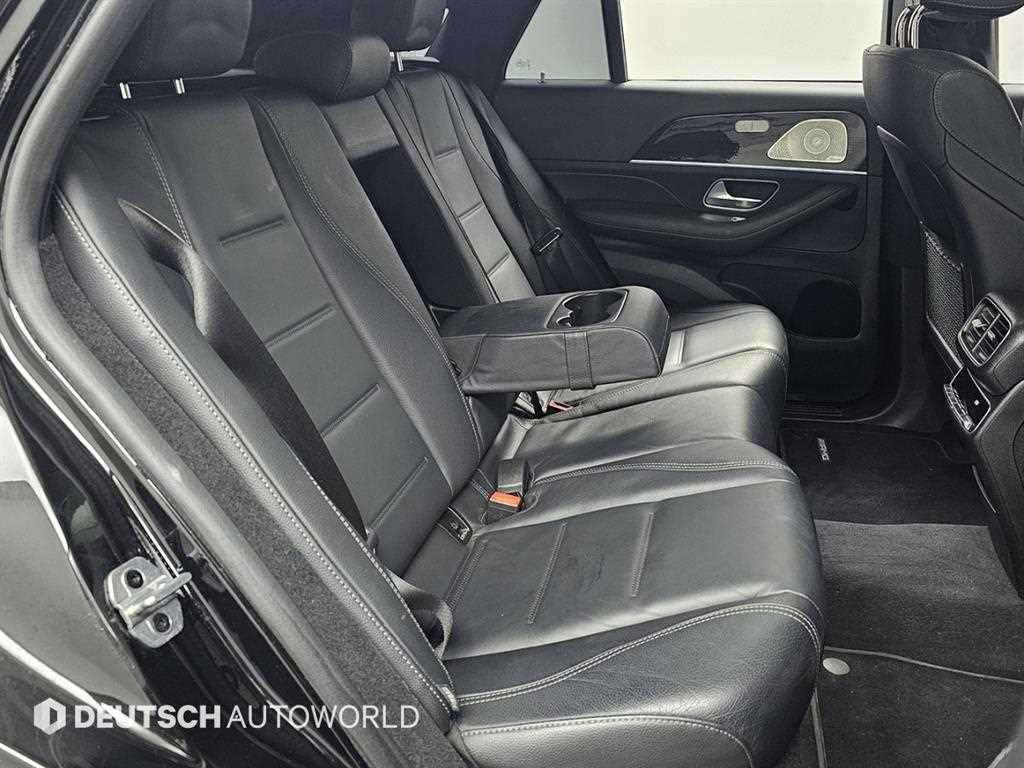 Mercedes Benz GLE Class - Vista 12