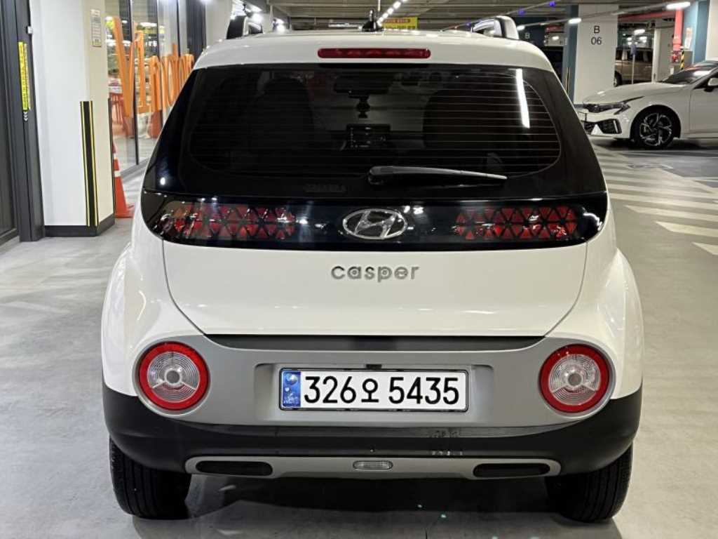 HYUNDAI Casper - Vista 5