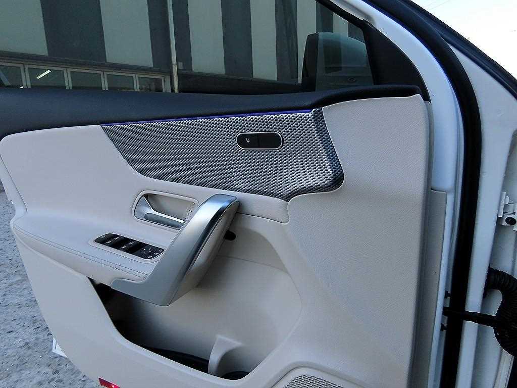 Mercedes Benz A Class - Vista 11