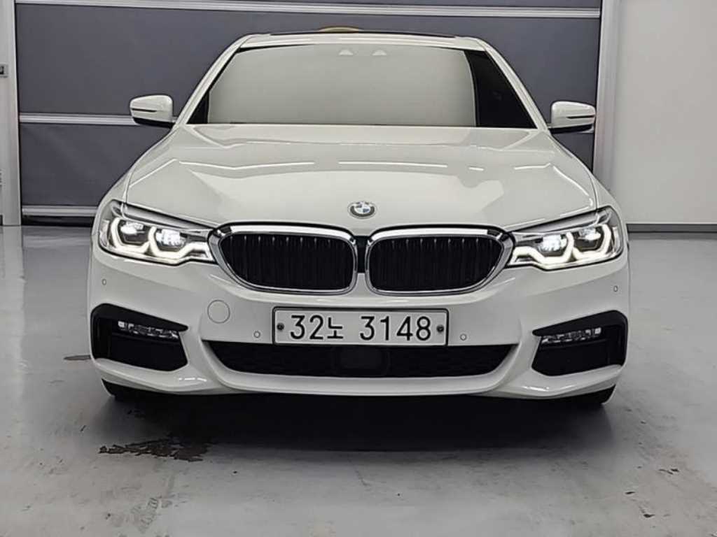 BMW 5 Series - Vista 2