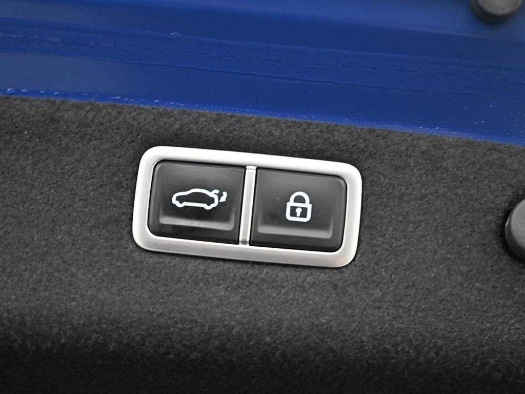 Genesis G70 2022 Azul - Importación desde Corea - HF Imports Iquique - Foto 18