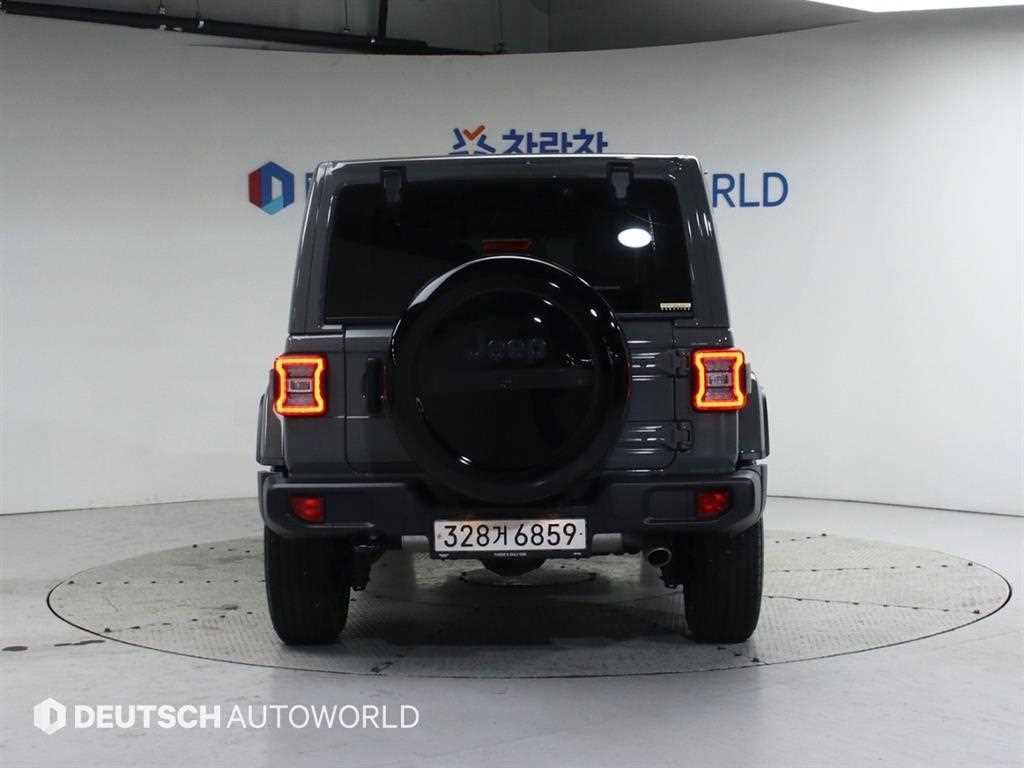 Jeep Wrangler - Vista 4