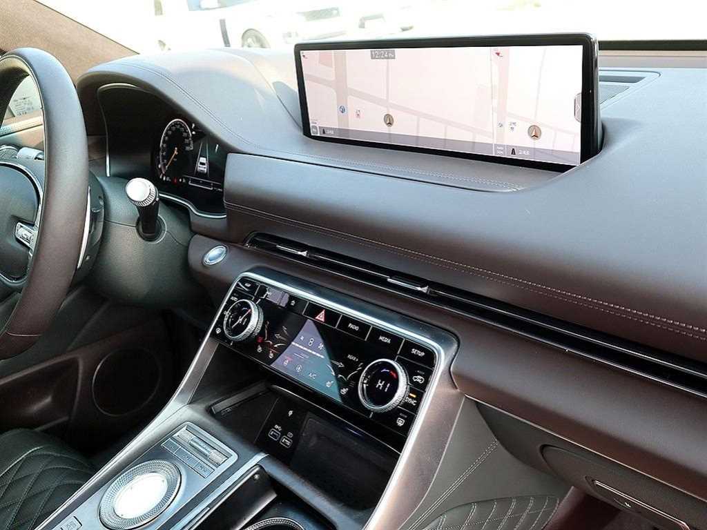 Genesis GV80 - Vista 11