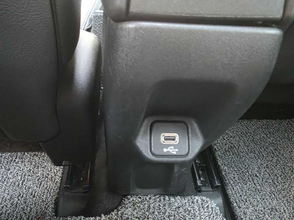 Jeep Renegade - Vista 8