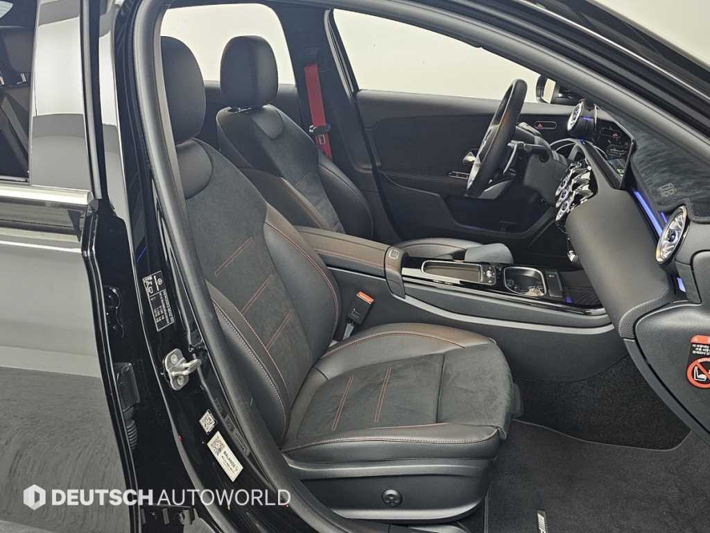 Mercedes Benz A Class - Vista 10