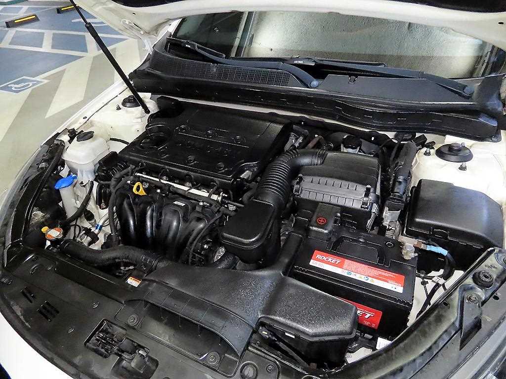 KIA K5 2011 Blanco - Importación desde Corea - HF Imports Iquique - Foto 19