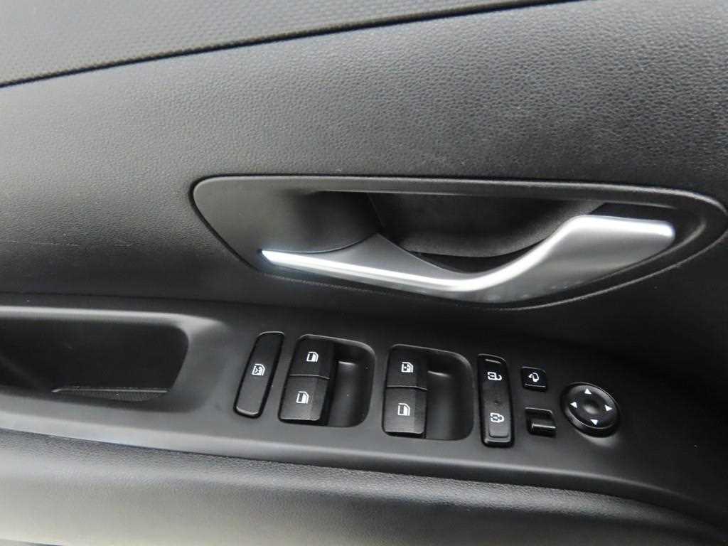 HYUNDAI Tucson - Vista 9