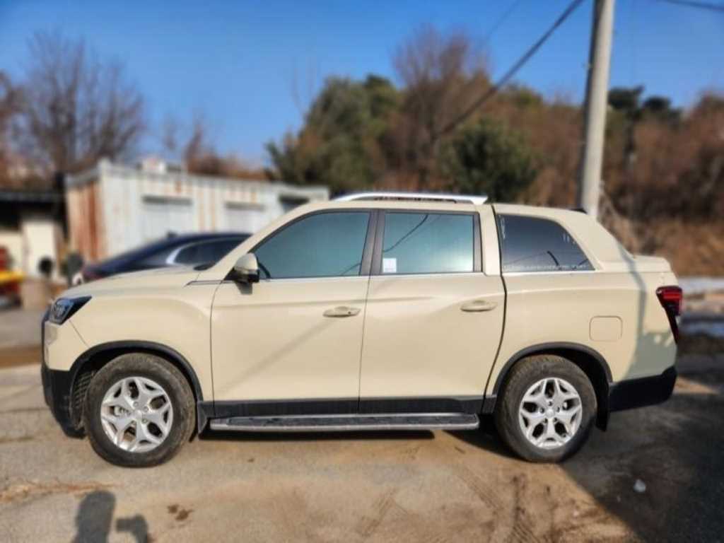 Ssangyong Rexton - Vista 3