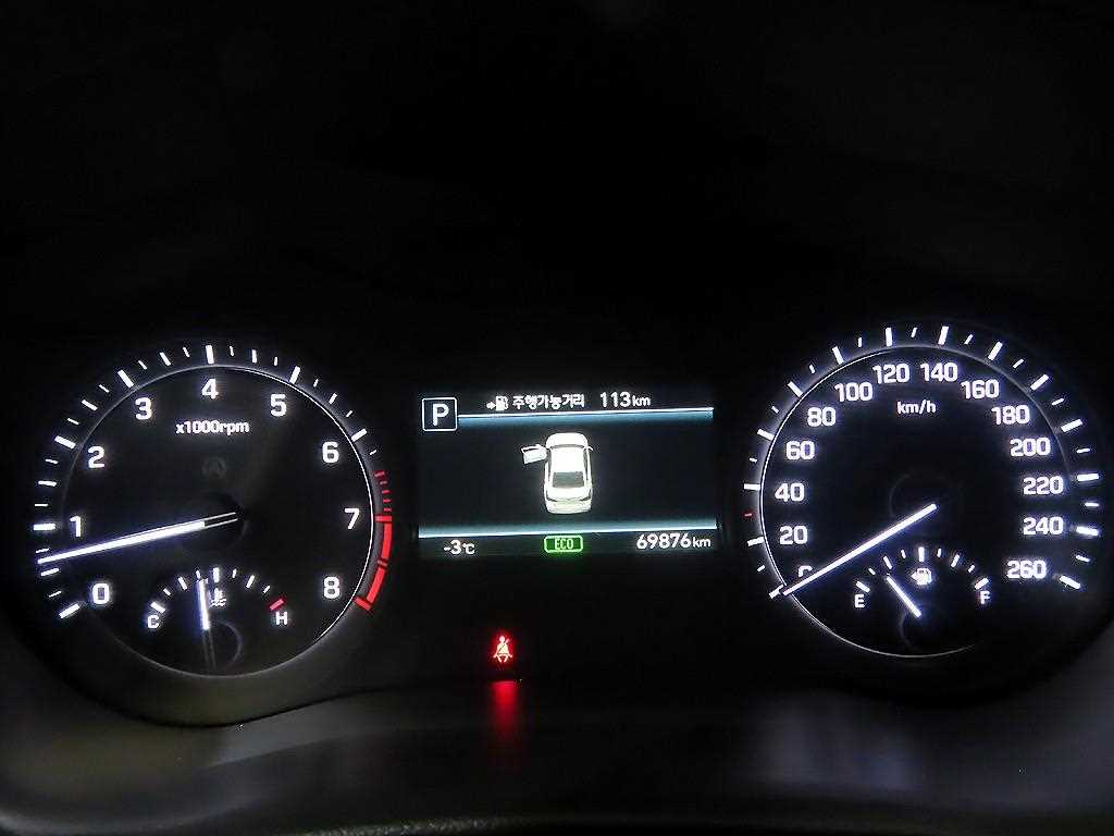 Genesis G80 - Vista 9