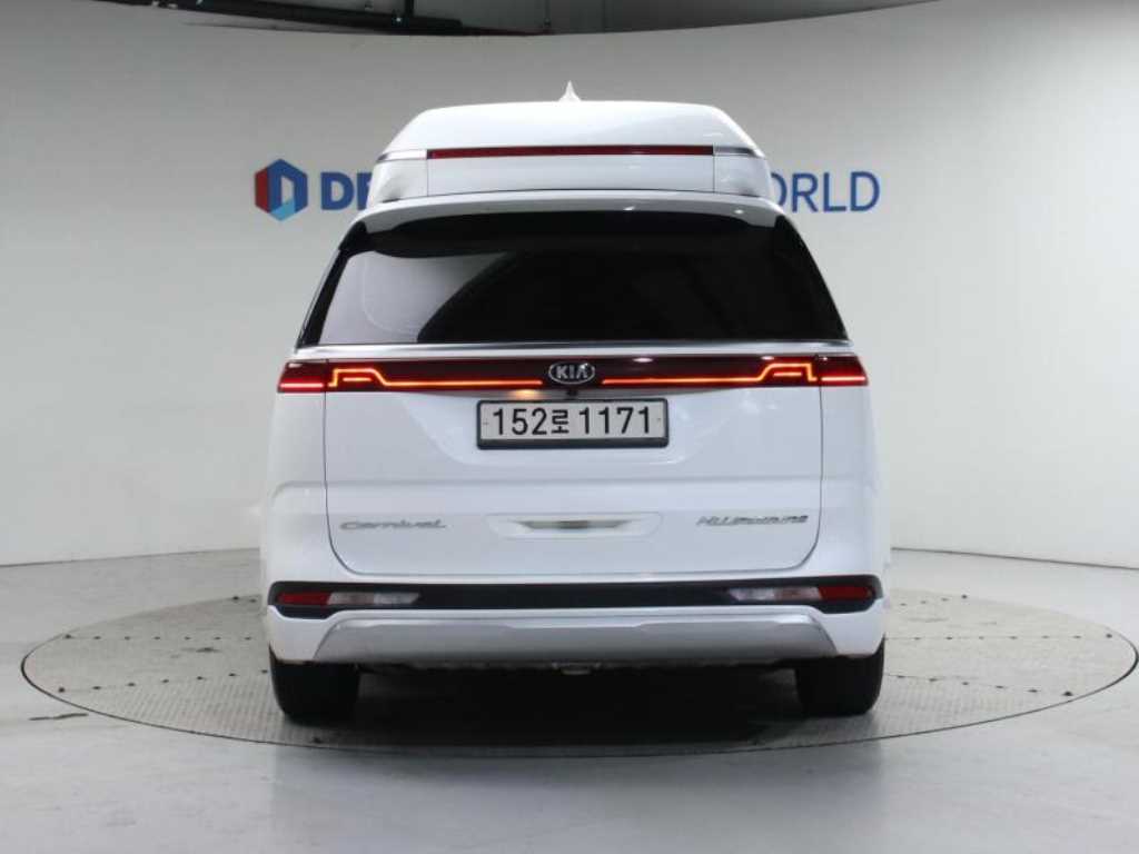 KIA Carnival - Vista 4