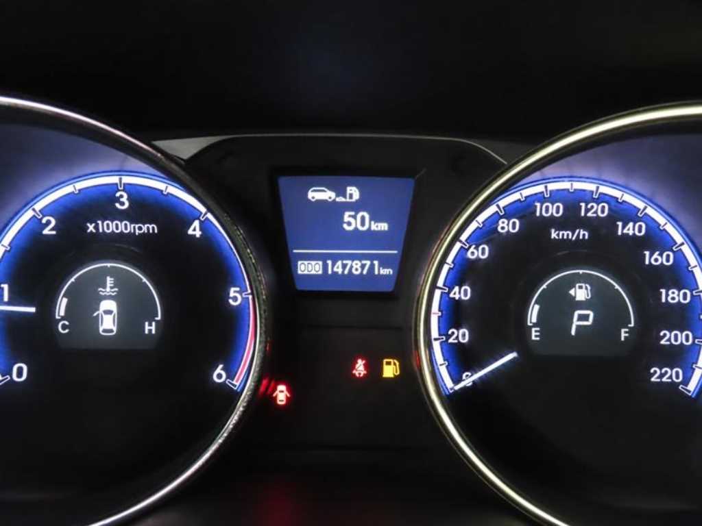 HYUNDAI Tucson 2012 Plateado - Importación desde Corea - HF Imports Iquique - Foto 13