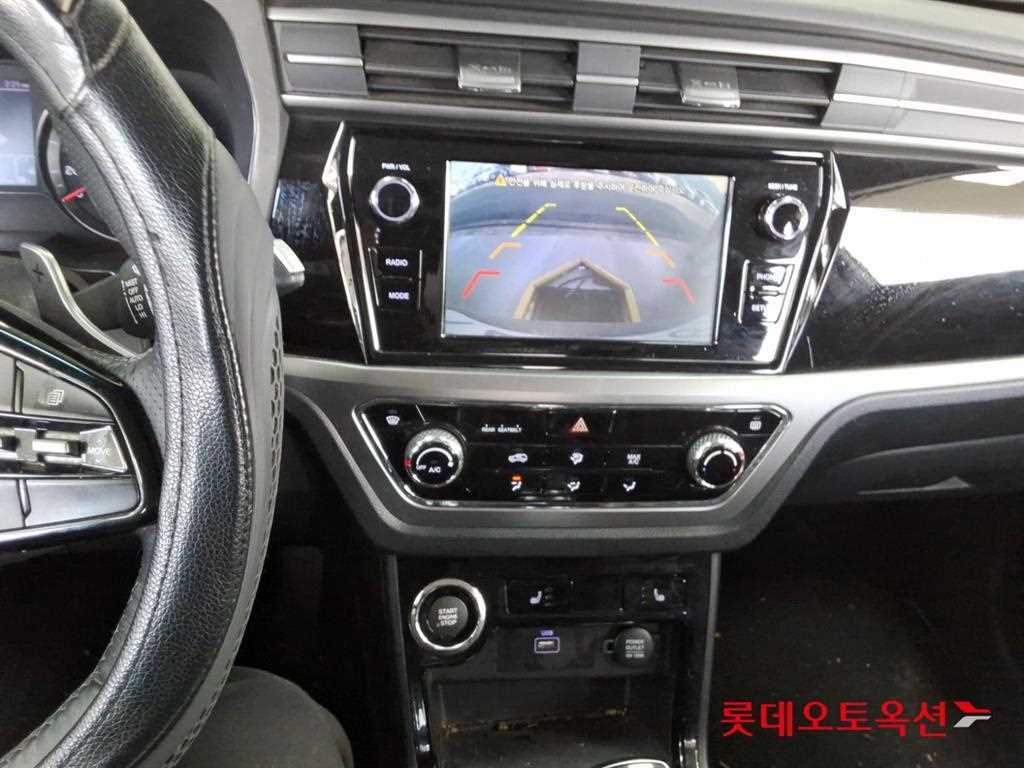 Ssangyong Korando 2019 Blanco - Importación desde Corea - HF Imports Iquique - Foto 14