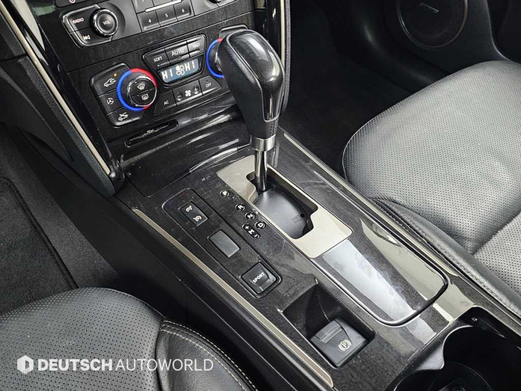 SAMSUNG SM7 - Vista 9