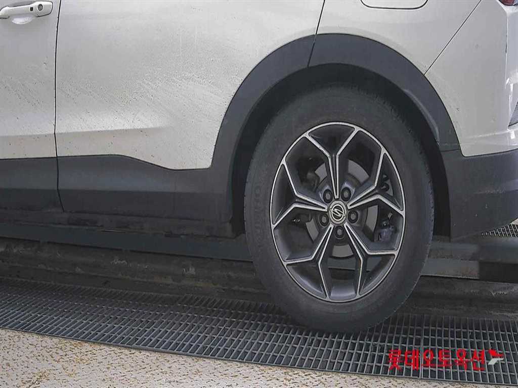 Ssangyong Korando - Vista 10