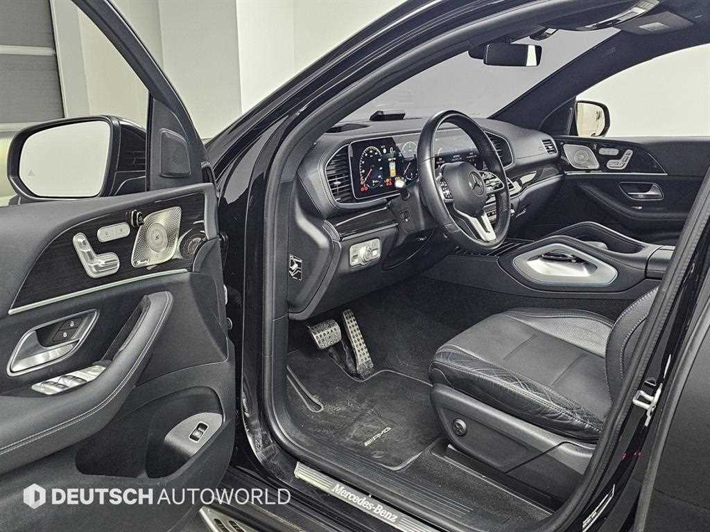 Mercedes Benz GLE Class - Vista 11