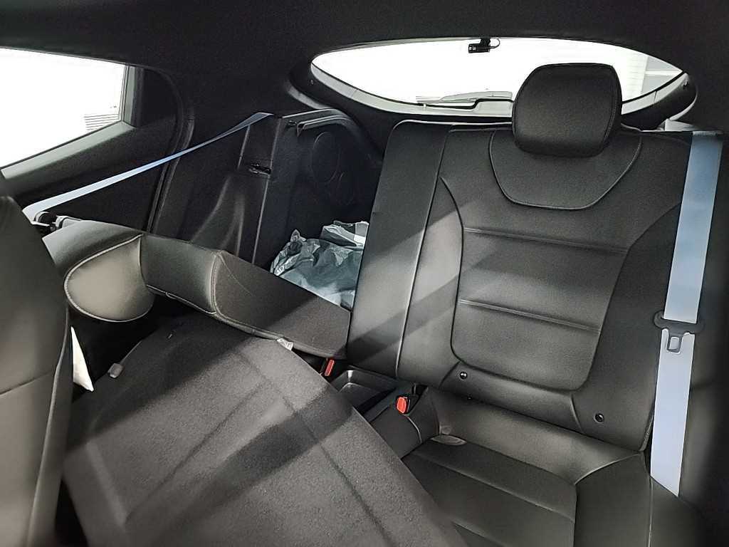 HYUNDAI Veloster - Vista 12