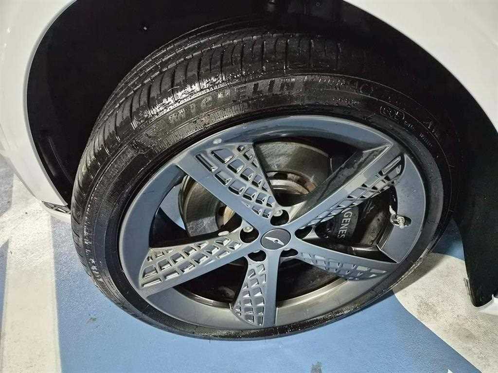 Genesis GV70 2024 Blanco - Importación desde Corea - HF Imports Iquique - Foto 20