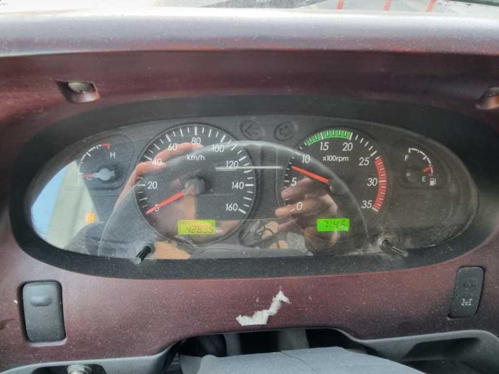 medium and large cargo truck - Vista 6