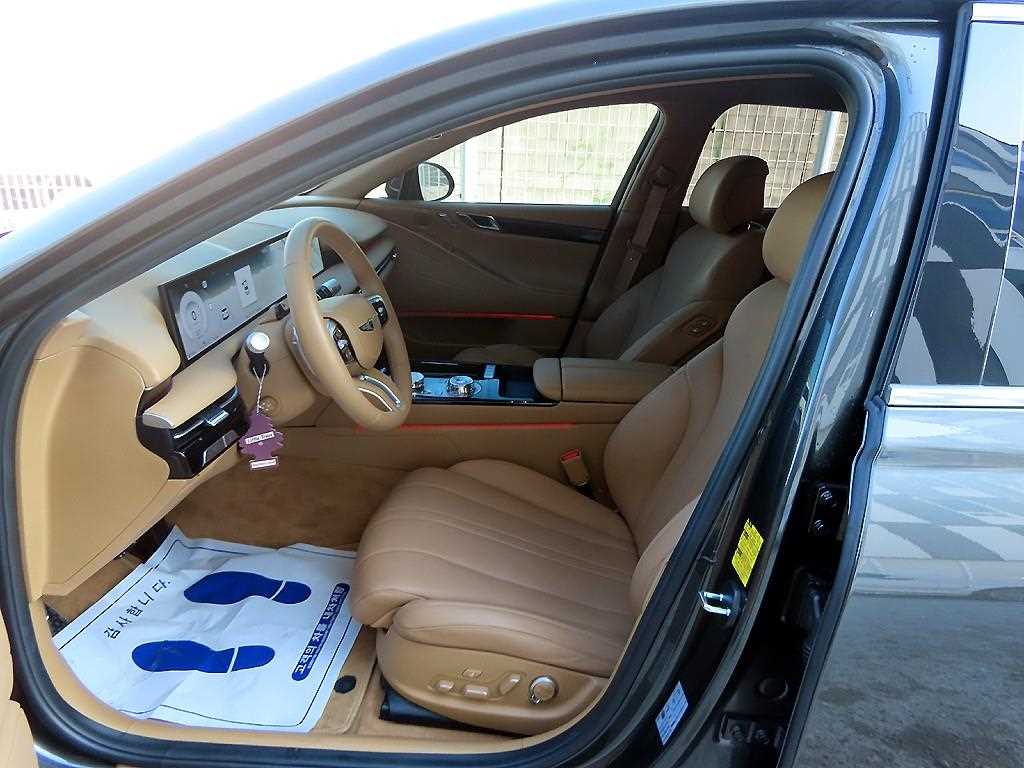 Genesis G80 - Vista 5