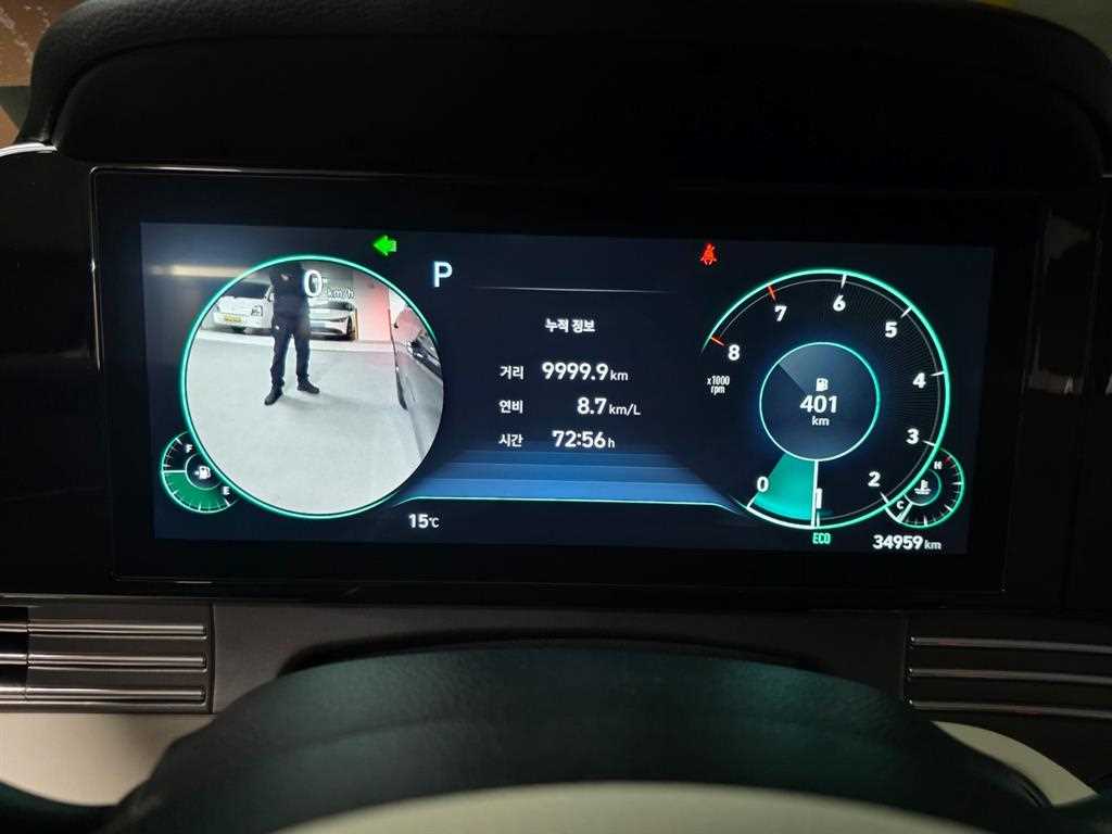 HYUNDAI Grandeur - Vista 10