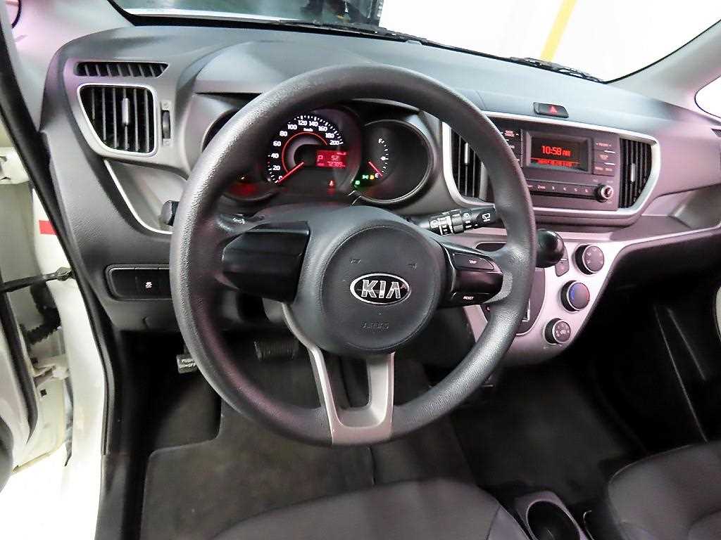 KIA Ray - Vista 9