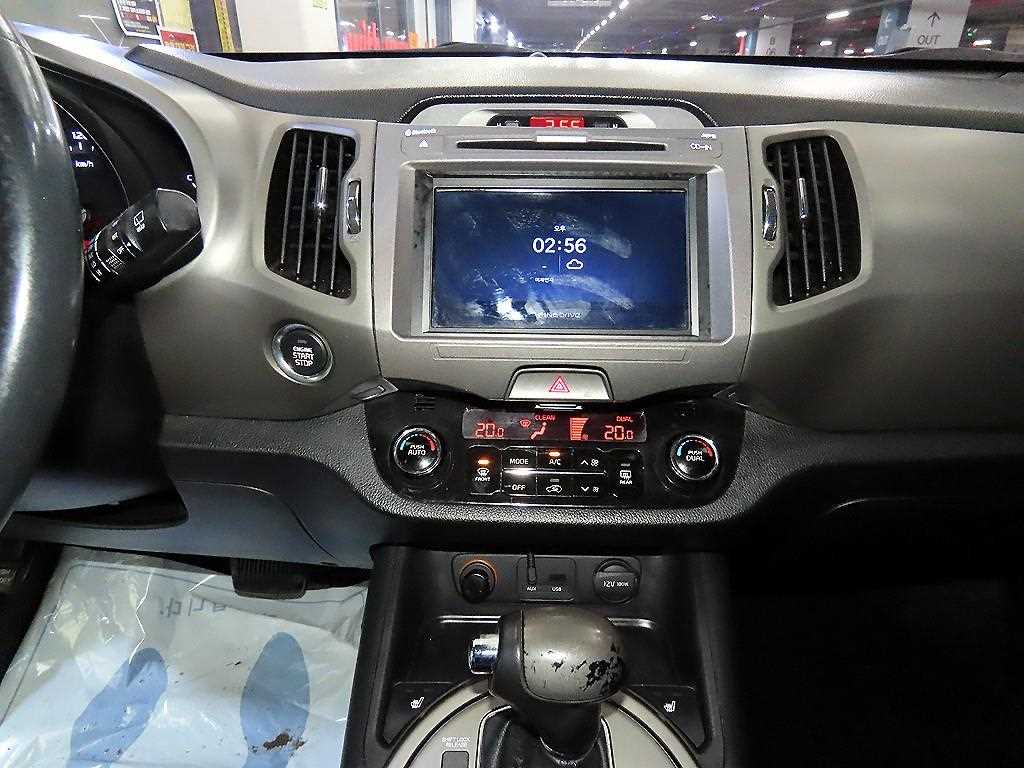 KIA Sportage - Vista 11