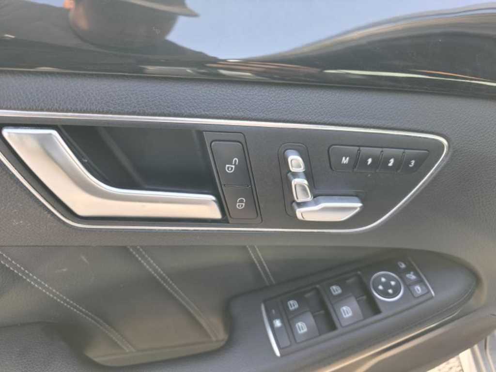 Mercedes Benz E class - Vista 11